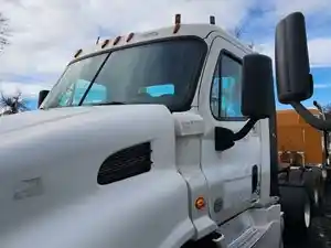 Used 2014 Freightliner Cascadia 113 Cab (Stock #P-67769)) Part Image