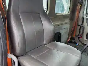 Used 2014 Freightliner Cascadia 113 Seat (Stock #P-69942)) Part Image