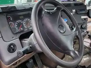 Used 2014 Freightliner Cascadia 113 Steering Column (Stock #P-74535)) Part Image