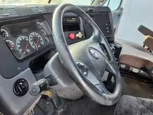 Used 2014 Freightliner Cascadia 125 Steering Column (Stock #P-496735)) Part Image