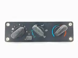 Used 2014 Freightliner M2 112 Medium Duty Heater/AC Control Assy (Stock #P-29846)) Part Image
