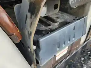 Used 2014 Hino 268 Battery Box Cover (Stock #P-102447)) Part Image
