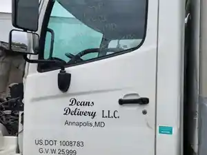 Used 2014 Hino 268 Cab (Stock #P-502498)) Part Image