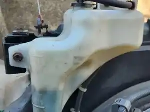 Used 2014 Hino 268 Radiator Overflow Bottle (Stock #P-502530)) Part Image