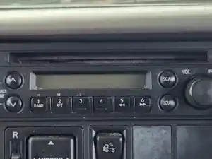 Used 2014 Hino 338 Radio (Stock #P-502622)) Part Image