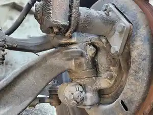 Used 2014 Hino 338 Spindle/Knuckle (Stock #P-502576)) Part Image
