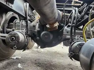Used 2014 Meritor/Rockwell MT40-14X Complete Axle-Front Rear (Stock #P-496587)) Part Image