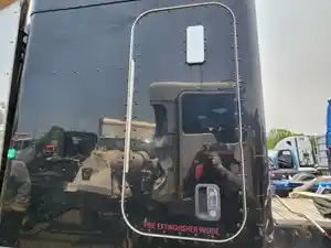 Used 2014 Peterbilt 388 Access Door (Stock #P-103498)) Part Image