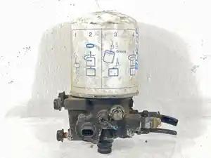 Used 2014 Volvo VNL Air Dryer (Stock #P-96691)) Part Image