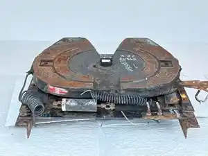 Used 2015 AIR SLIDE Jost Fifth Wheel (Stock #P-45179)) Part Image