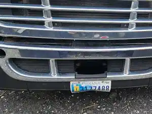 Used 2015 Freightliner Cascadia 113 Bumper (Stock #P-89178)) Part Image