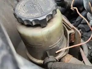 Used 2015 Hino 195 Power Steering Reservoir (Stock #P-98137)) Part Image