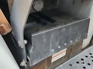 Used 2015 Hino 268 Battery Box Cover (Stock #P-492686)) Part Image