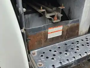 Used 2015 Hino 268 Battery Box (Stock #P-492685)) Part Image