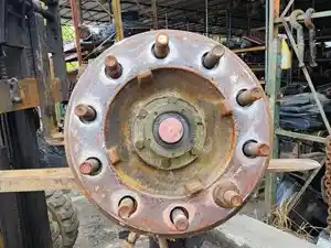 Used 2015 Hino 338 Spindle/Knuckle (Stock #P-81279)) Part Image