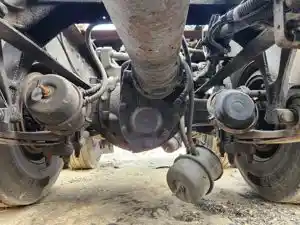 Used 2015 Meritor/Rockwell MT40-14X Complete Axle-Front Rear (Stock #P-510310)) Part Image
