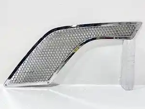 Used 2015 Volvo VNL Hood Accessory (Stock #P-22318)) Part Image