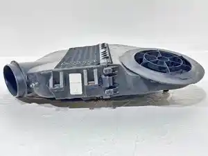 Used 2016 Freightliner Cascadia 113 Air Cleaner (Stock #P-113090)) Part Image