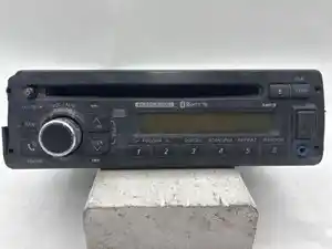 Used 2016 Freightliner Cascadia 125 Radio (Stock #P-24274)) Part Image
