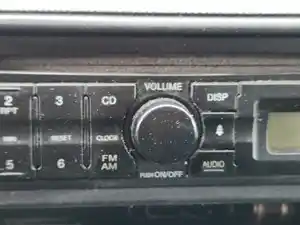 Used 2016 Hino 195 Radio (Stock #P-74475)) Part Image