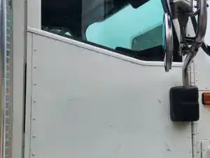 Used 2016 International 9900I Door (Stock #P-510655)) Part Image