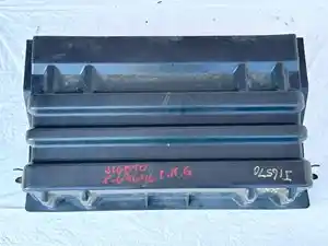 Used 2016 International DuraStar 4300 Battery Box Cover (Stock #P-69646)) Part Image