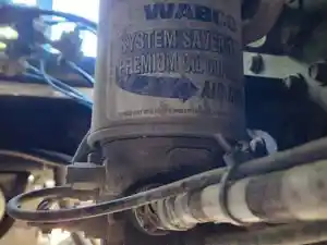 Used 2016 Mack CHU613 Air Dryer (Stock #P-509368)) Part Image
