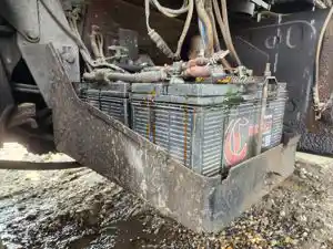 Used 2016 Mack MRU633 Battery Box (Stock #P-509948)) Part Image