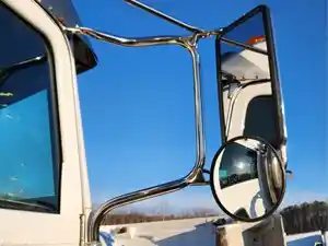 Used 2016 Peterbilt 337 Side View Mirror (Stock #P-500669)) Part Image