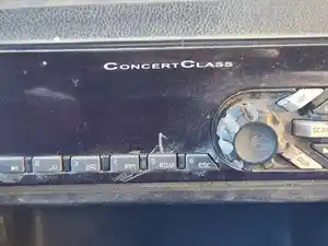 Used 2016 Peterbilt 348 Radio (Stock #P-110663)) Part Image