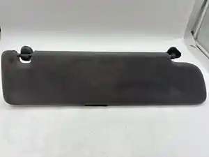 Used 2016 Peterbilt 567 Sun Visor (Stock #P-501283)) Part Image