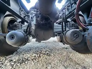 Used 2017 Detroit RT40-4N Complete Axle-Front Rear (Stock #P-494572)) Part Image