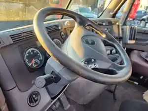 Used 2017 Freightliner Cascadia 113 Steering Column (Stock #P-113973)) Part Image