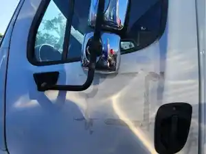 Used 2017 Freightliner M2 112 Medium Duty Door (Stock #P-105437)) Part Image