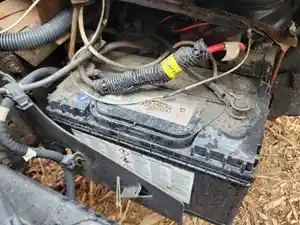Used 2017 Hino 195 Battery Box (Stock #P-102176)) Part Image