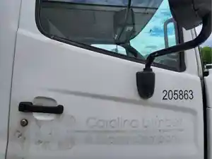 Used 2017 Hino 268 Door (Stock #P-101741)) Part Image