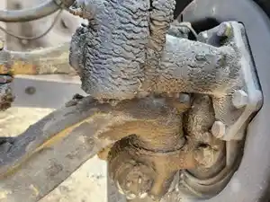 Used 2017 Hino 268 Spindle/Knuckle (Stock #P-101660)) Part Image