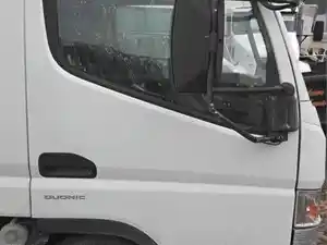 Used 2017 Mitsubishi FEC52S Door (Stock #P-96919)) Part Image