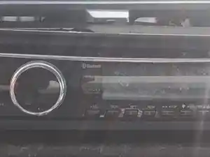 Used 2017 Mitsubishi FEC52S Radio (Stock #P-96933)) Part Image