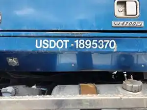 Used 2017 Western Star 4700 Cowl (Stock #P-493514)) Part Image