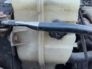 Used 2017 Western Star 5700 Radiator Overflow Bottle (Stock #P-89763)) Part Image