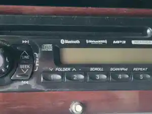 Used 2017 Western Star 5700 Radio (Stock #P-70627)) Part Image