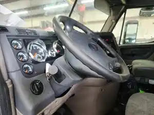 Used 2018 Freightliner Cascadia 125 Steering Column (Stock #P-59273)) Part Image
