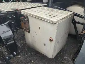 Used 2018 Freightliner Cascadia 125 Tool Box (Stock #P-499132)) Part Image