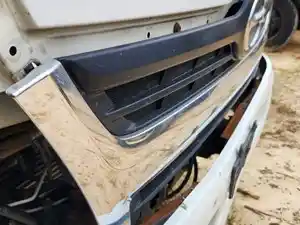 Used 2018 Hino 155 Grille (Stock #P-100635)) Part Image