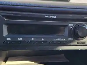 Used 2018 Hino 155 Radio (Stock #P-100023)) Part Image