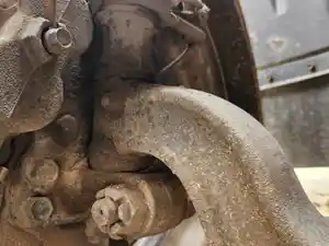 Used 2018 Hino 155 Spindle/Knuckle (Stock #P-100602)) Part Image