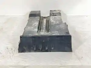 Used 2018 Hino 268 Battery Box Cover (Stock #P-107924)) Part Image