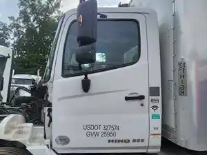 Used 2018 Hino 268 Cab (Stock #P-89282)) Part Image