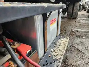 Used 2018 Hino 268 Fuel Tank (Stock #P-77040)) Part Image